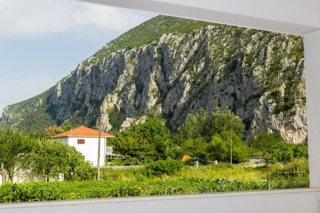 Villa Bubalo Омиш Экстерьер фото