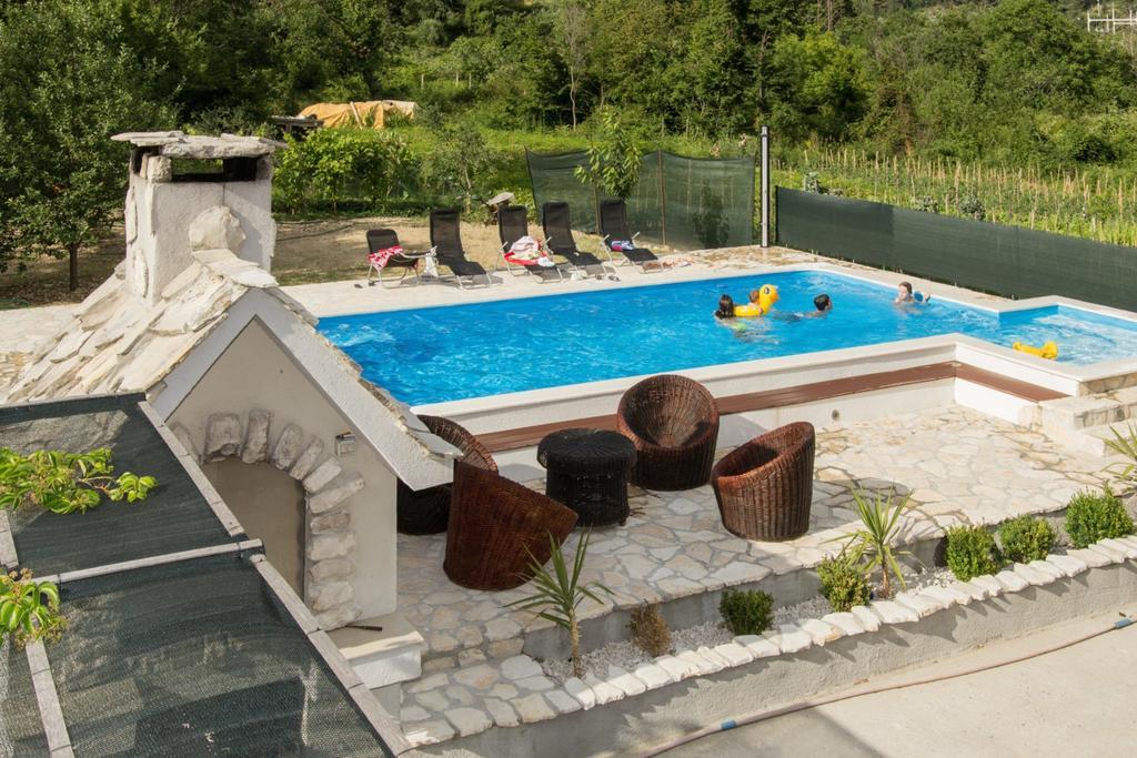 Villa Bubalo Омиш Экстерьер фото